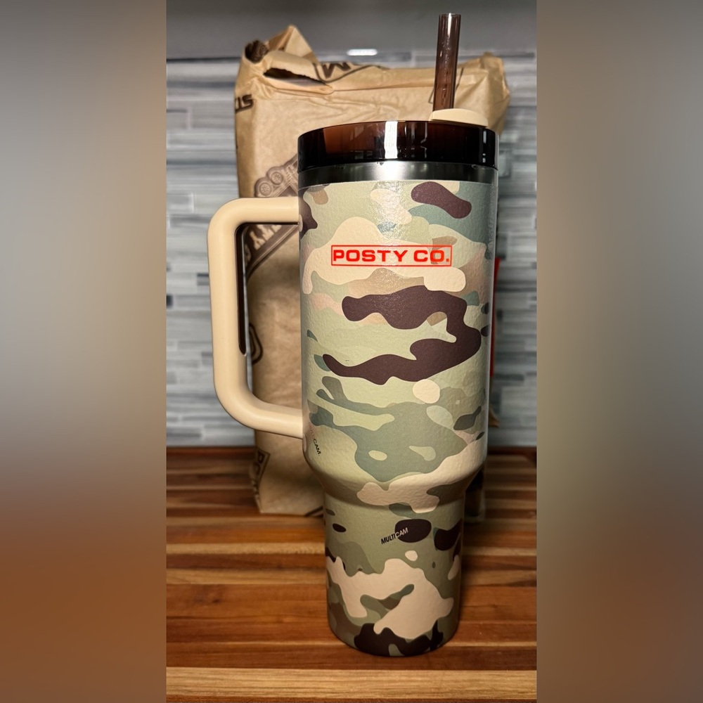 Stanley Camouflage Travel Mug with Handle
